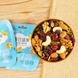 每日坚果 750g混合 - 三只松鼠股份